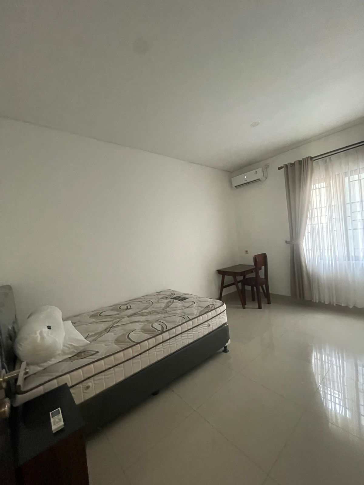 Rumah Disewakan Fully Furnished di Cluster Cosmo Lippo Cikarang